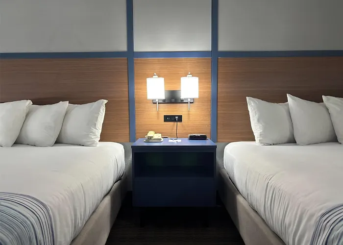 Americinn By Wyndham, Galesburg, Il 3* Galesburg