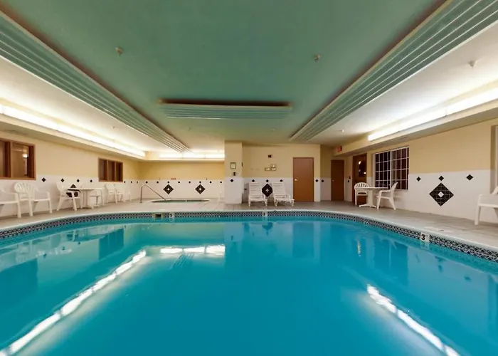 Hotel Americinn By Wyndham, Galesburg, Il 3*
